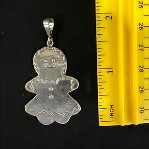 Sterling Silver 925 Gingerbread Girl Pendant Charm 5.9 grams
